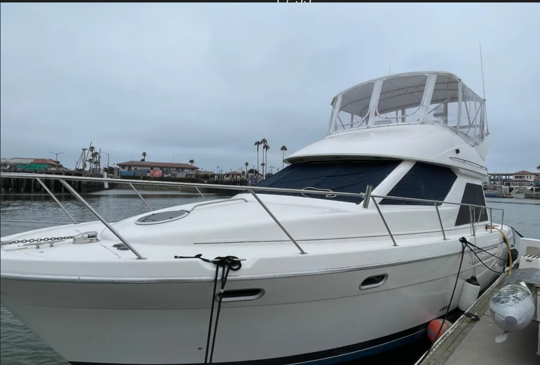 Making Waves Port Side